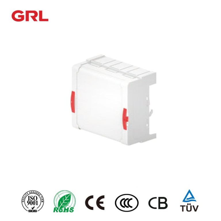 Overhead, Système Busbar, Couverture d’espace, 4P