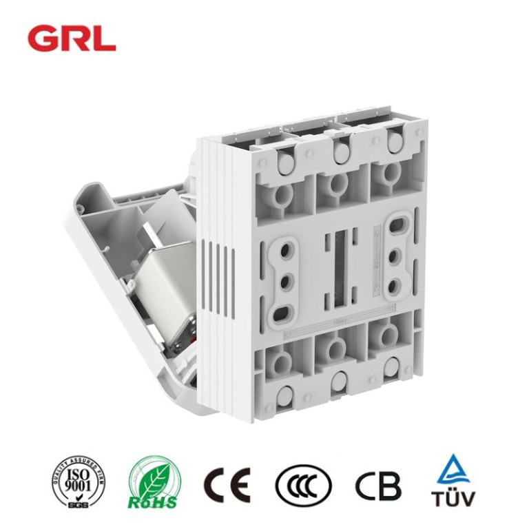 Le commutateur de déconnexion de fusible de type 250A à 3 phases DNH1 – 250 / 31G est un commutateur utilisé pour déconnecter la barre de bus.